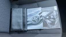 Toyota Corolla 1.8 VVT-i Hybrid Design 5dr CVT Hybrid Hatchback